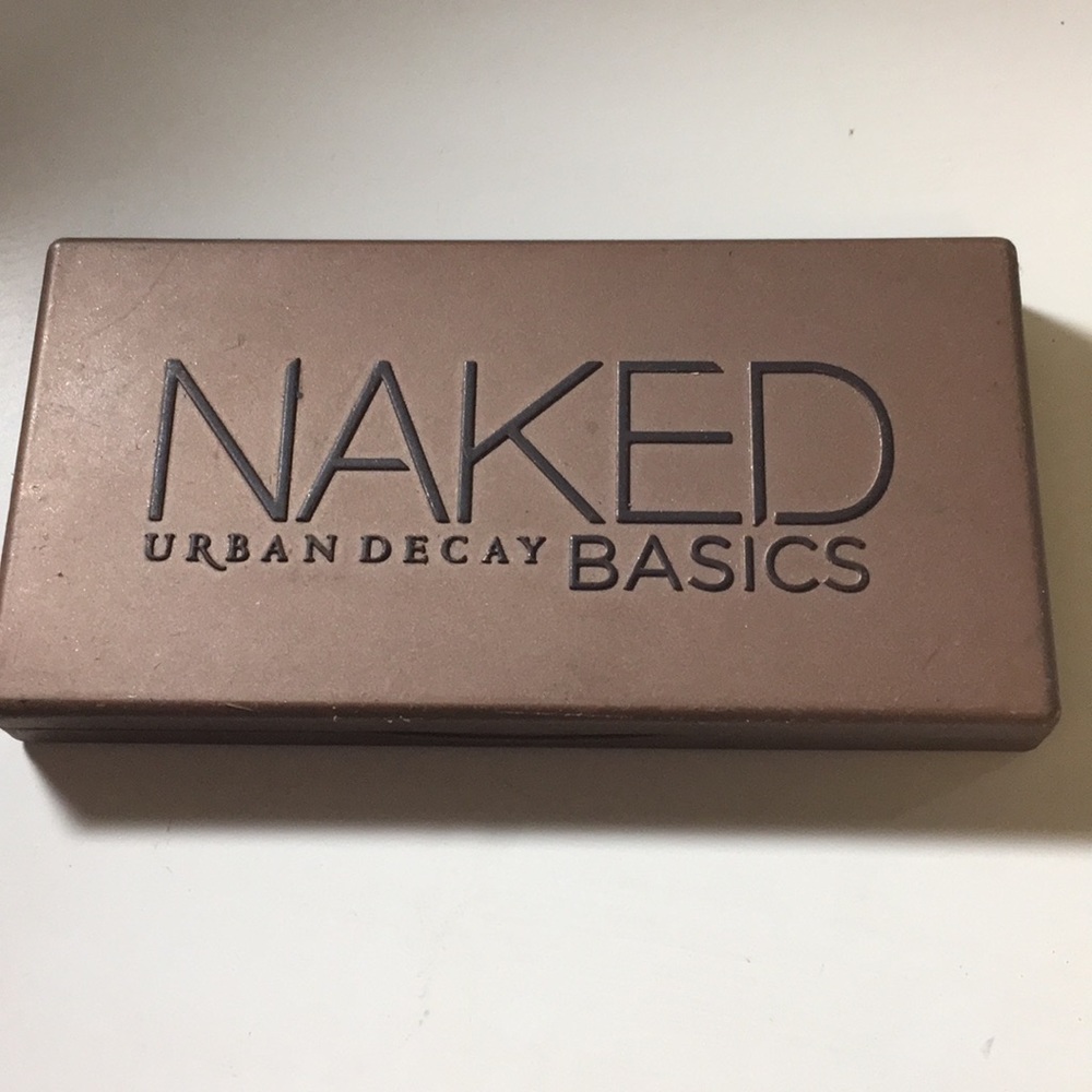 UD naked basic eyeshadow palette